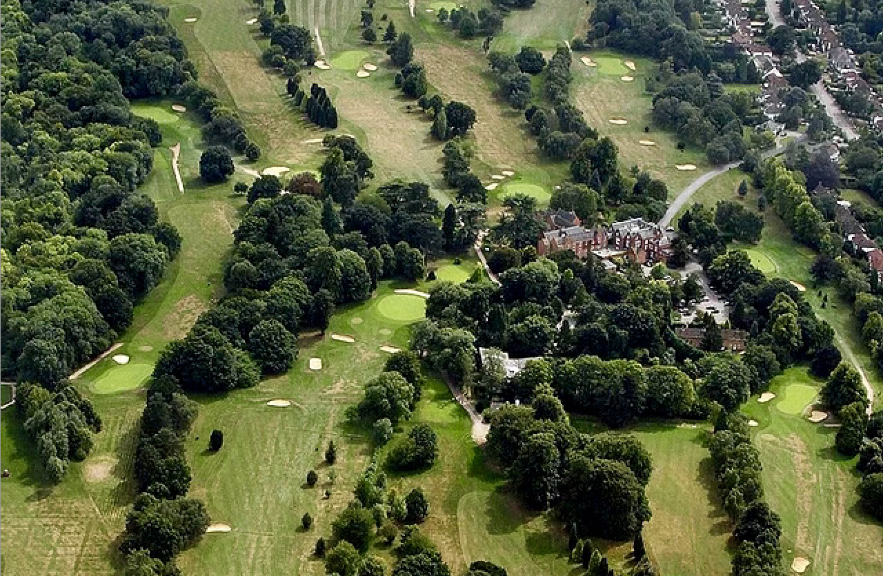 Coulsdon Manor Hotel &amp; Golf Club has failed to attract a buyer since it was put up for sale last summer