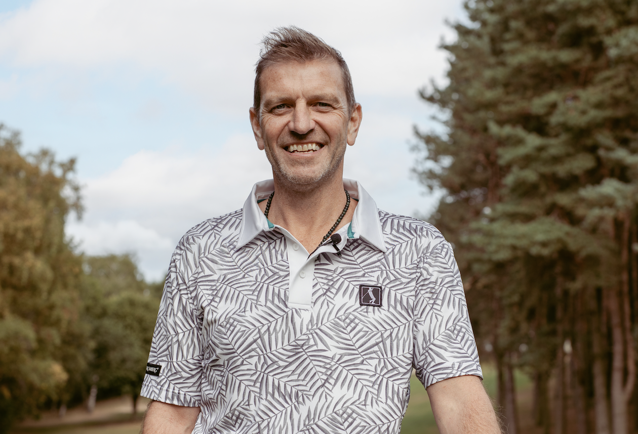 Former Manchester United winner Lee Sharpe has collaborated with Stromberg and American Golf on a new apparel collection