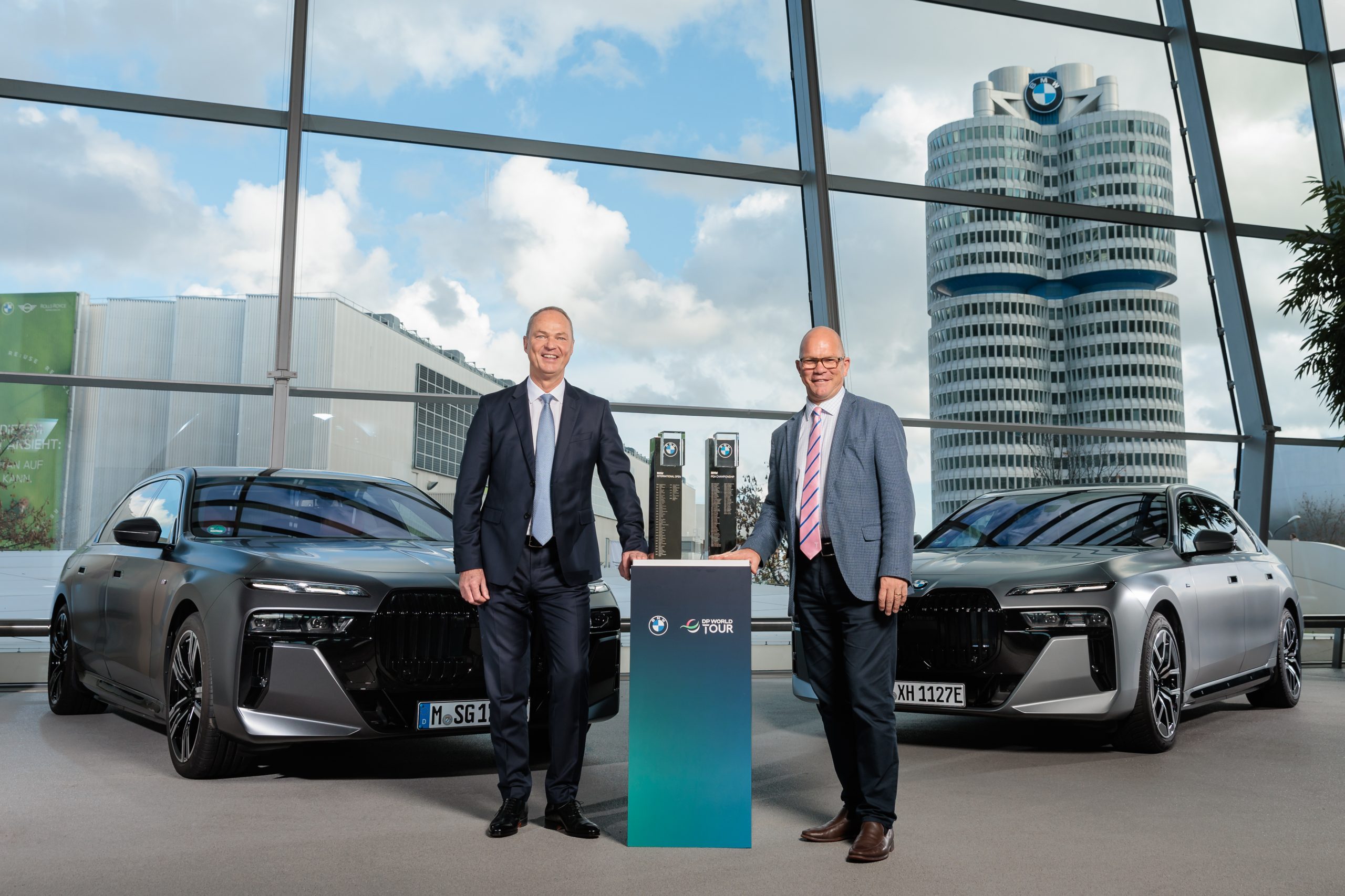 Bernhard Kuhnt, Senior Vice President BMW Group Europe, with  DP World Tour deputy CEO Guy Kinnings