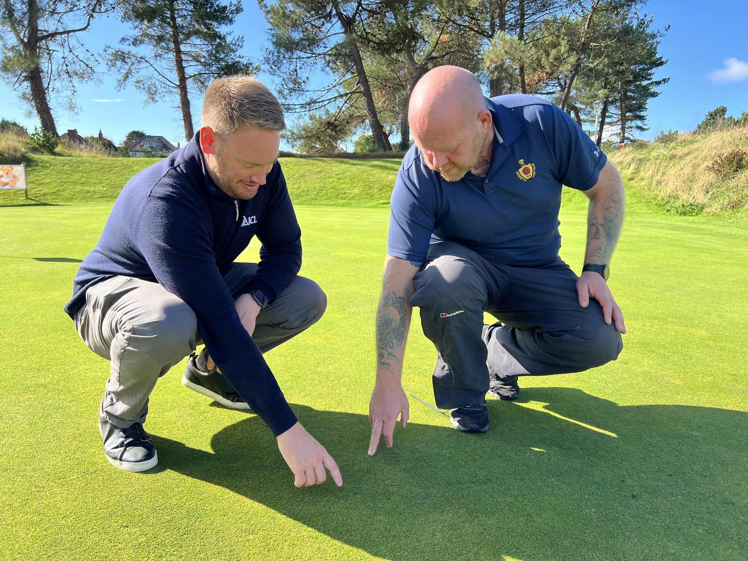 Hesketh course manager Peter McVicar (right) with ICL's Rob Ainscough