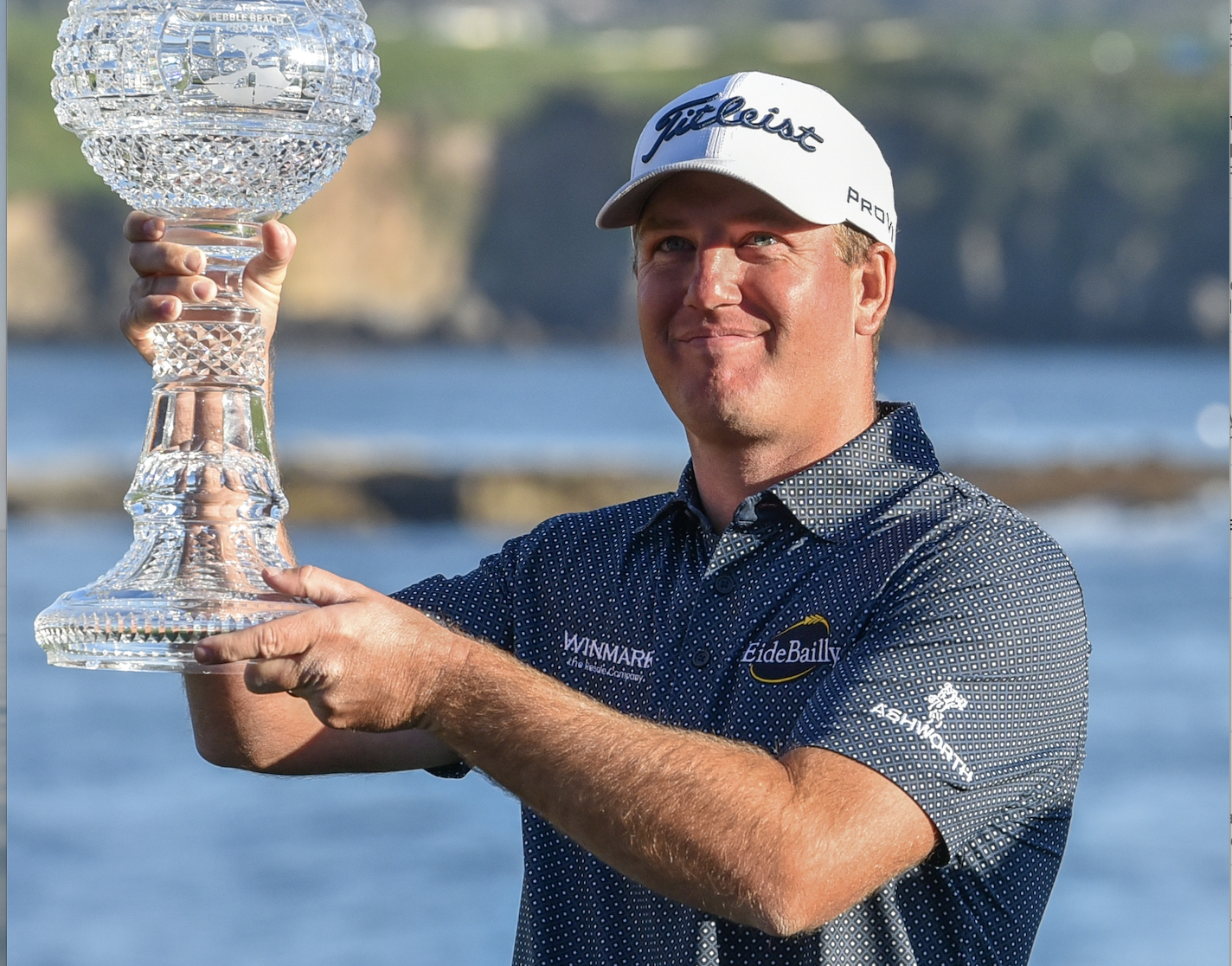 World No.30 Tom Hoge will wearing Ashworth apparel when competing on the PGA Tour