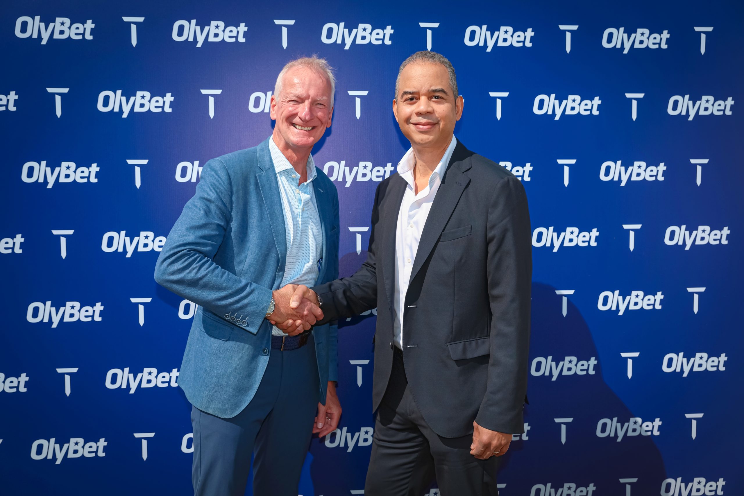 David Brookes (left, Senior Commercial Director, DP World Tour) and Corey Plummer (right, Chairman and CEO, Olympic Entertainment Group and OlyBet Holdings (Getty Images)
