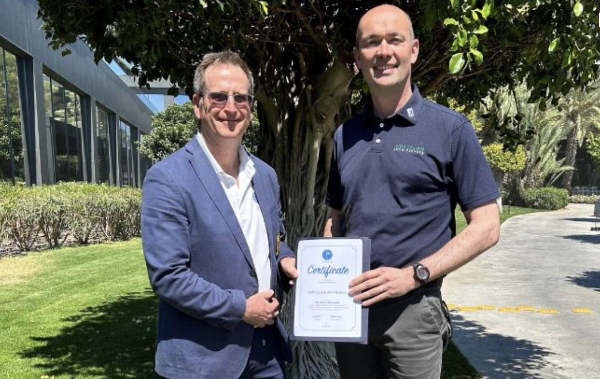 EIGCA president Tim Lobb presented the Harry Colt Award to GCA publisher Toby Ingleton at the EIGCA annual meeting in Belek, Turkey