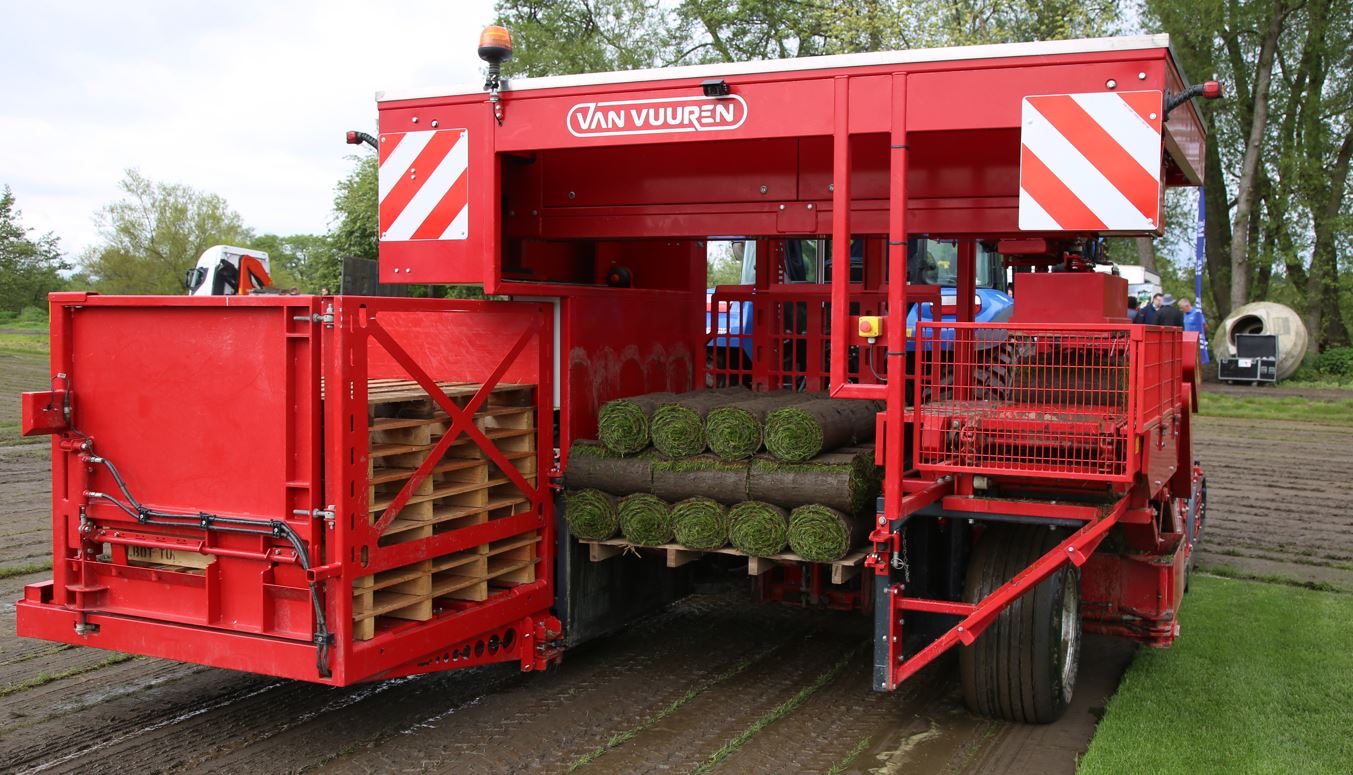Van Vuuren Turf Harvester