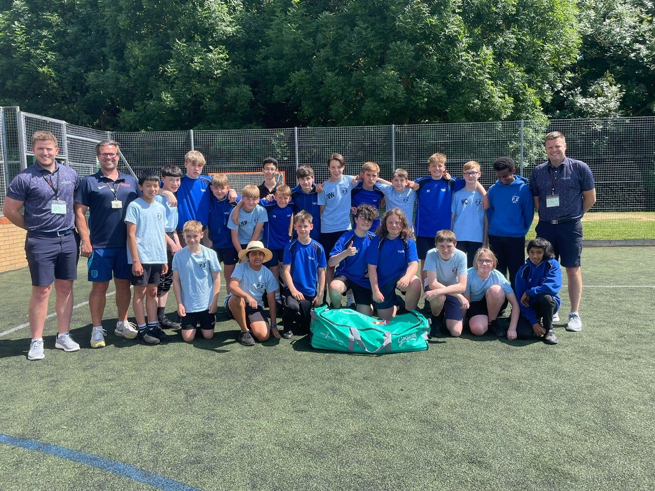 Tapton School with new Golfway kit