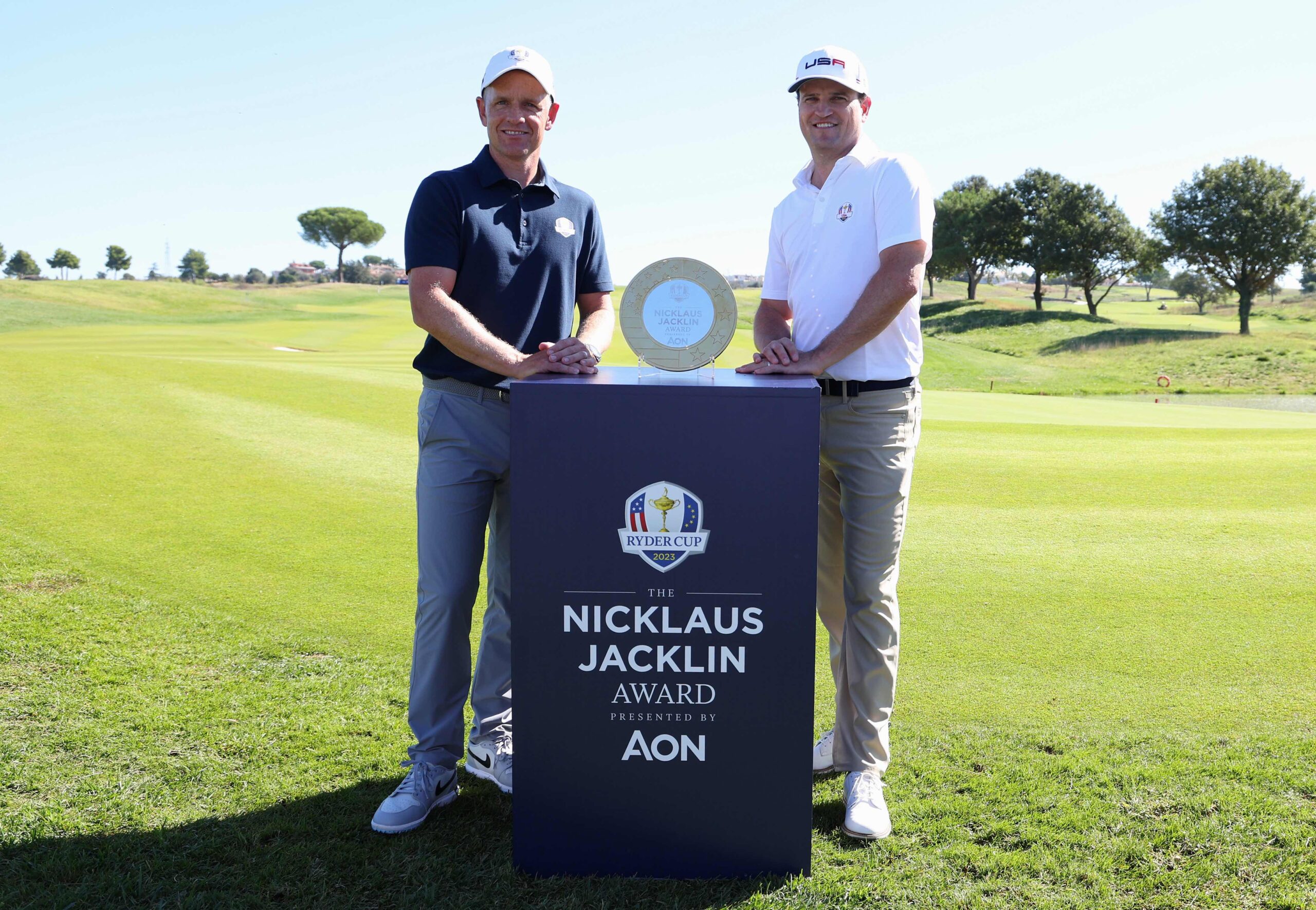 Ryder Cup captains Luke Donald and Zach Johnston with the Nicklaus-Jacklin Award