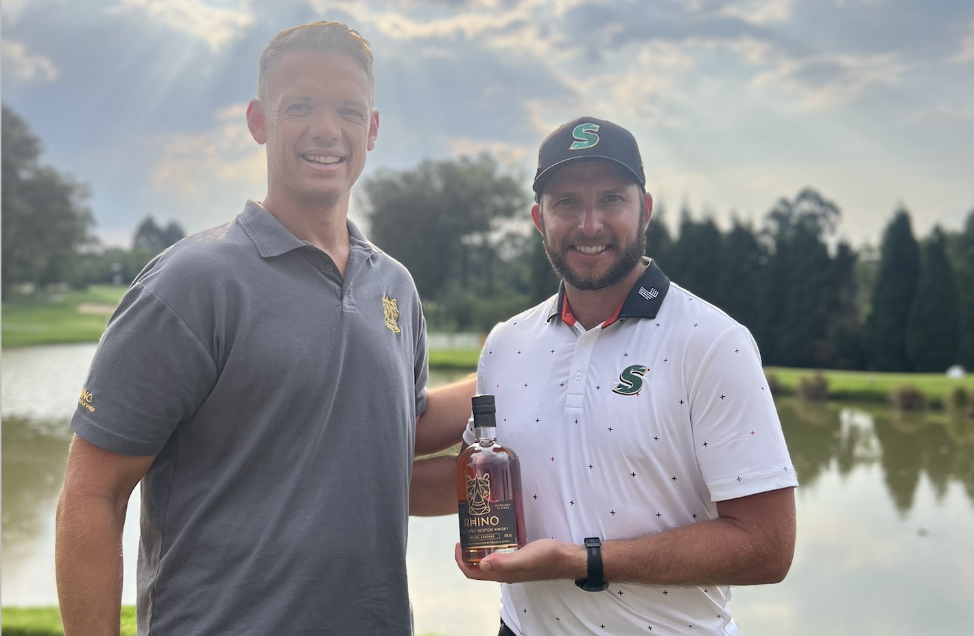 Rhino Whisky co-founder Gerrit Wagener with Birdies for Rhinos co-founder Dean Burmester