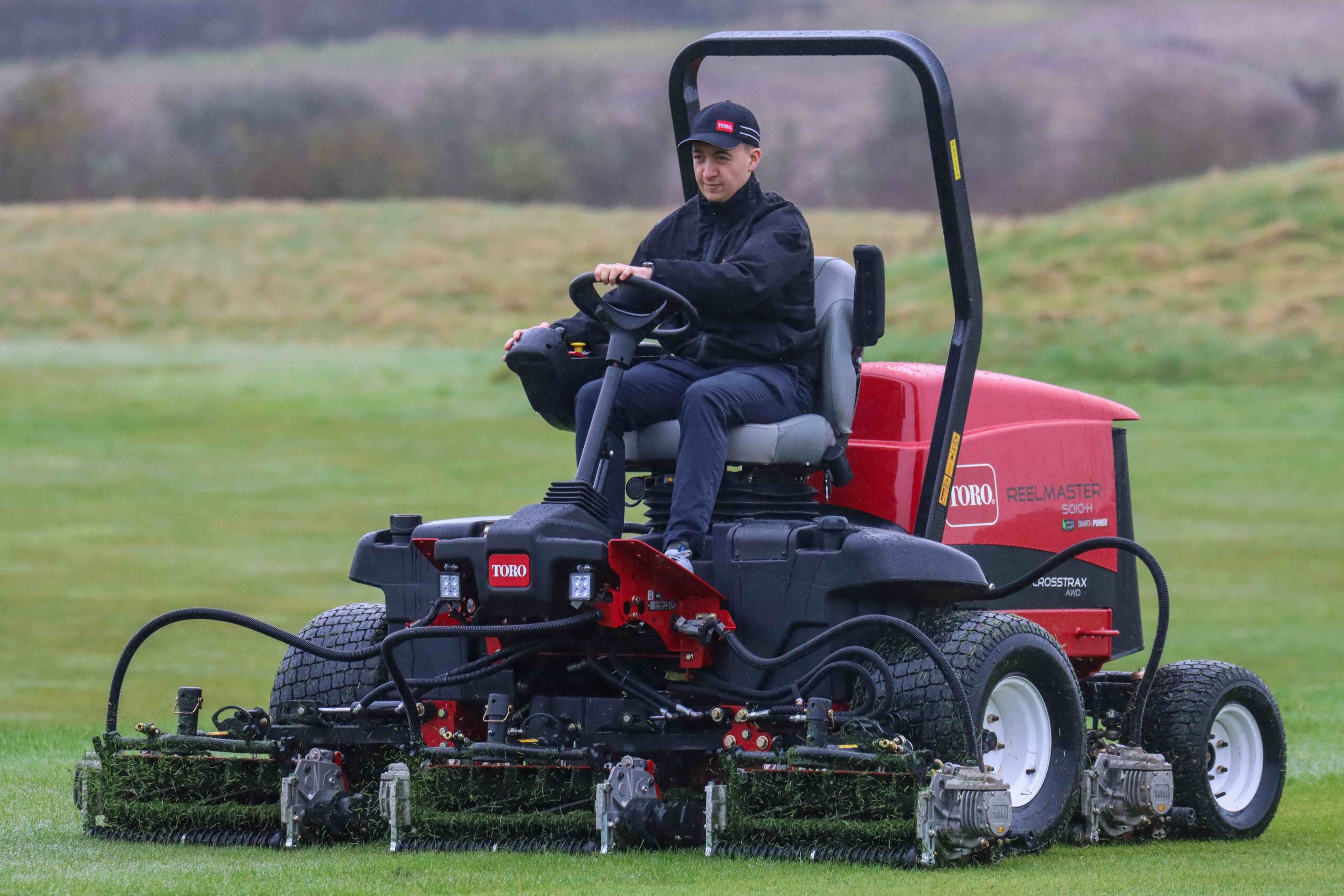 The upgraded Reelmaster 5010-H was just one of the Toro machines at Reesink’s recent product training session for the sales team and dealers at Celtic Manor