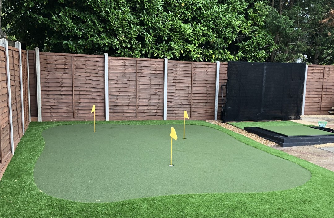 Huxley Golf Practice Green at Lottie Woad's home