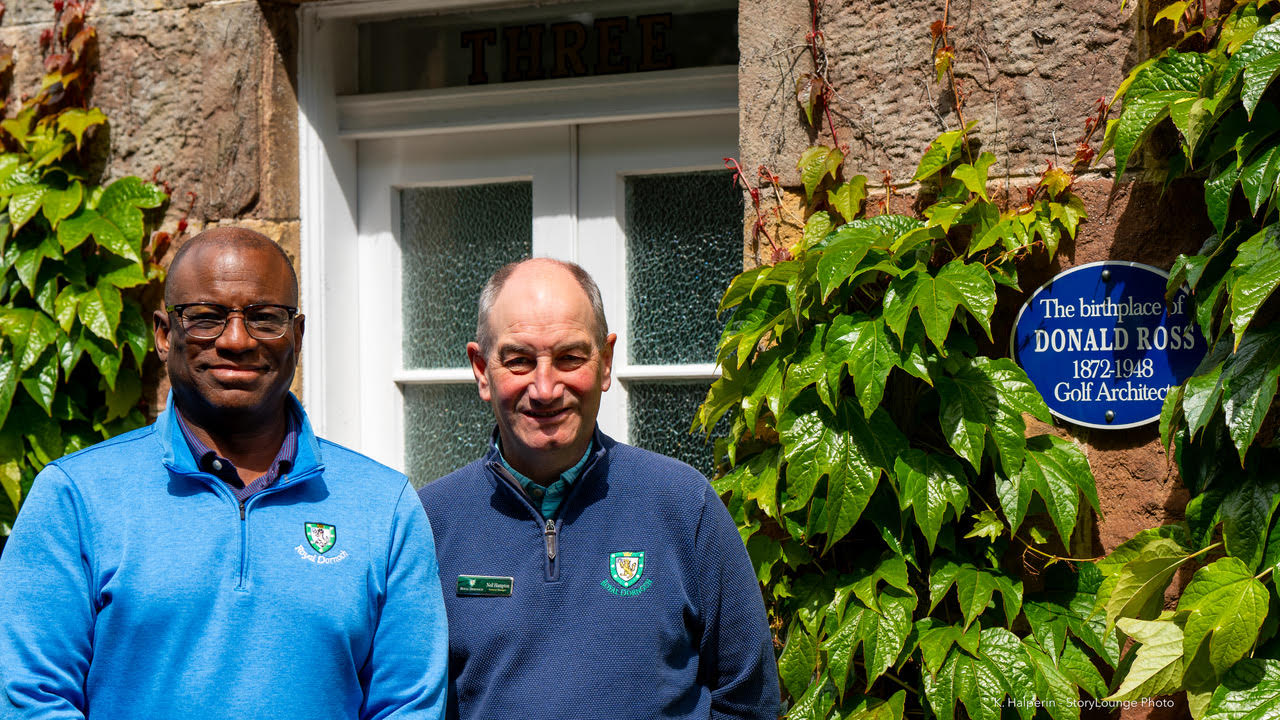 Donald Ross Society president Vaughn Halyard with Royal Torch GC general manager Neil Hampton
