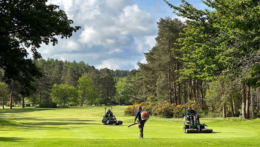 Greenkeepers at Thetford Golf Club credit David Ball