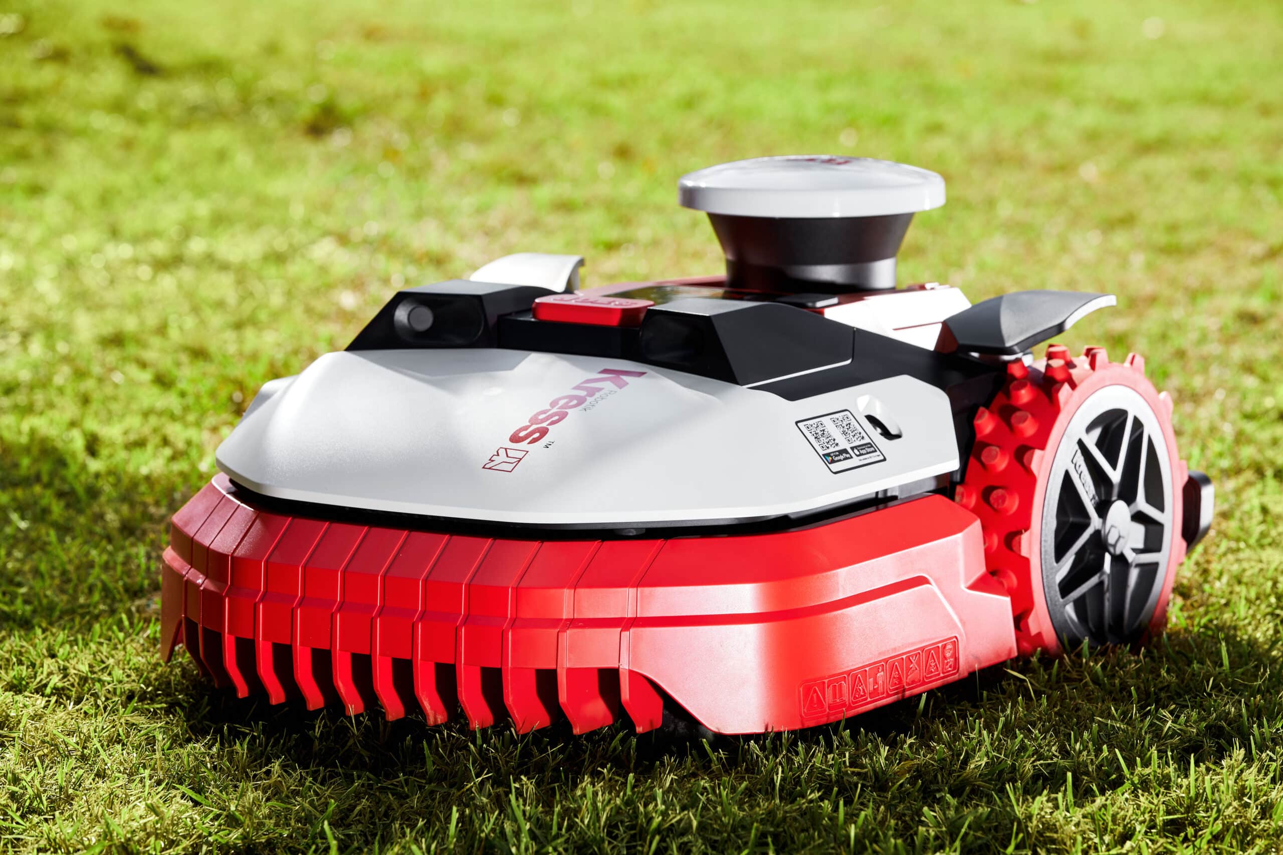 Kress's RTKn robotic mower will be on dimply at BTME