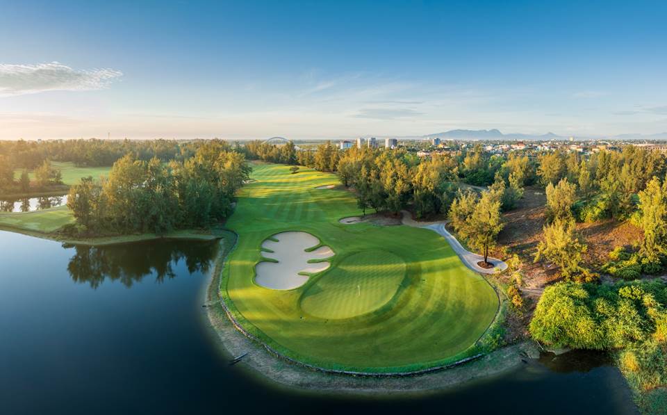 Montgomerie Links