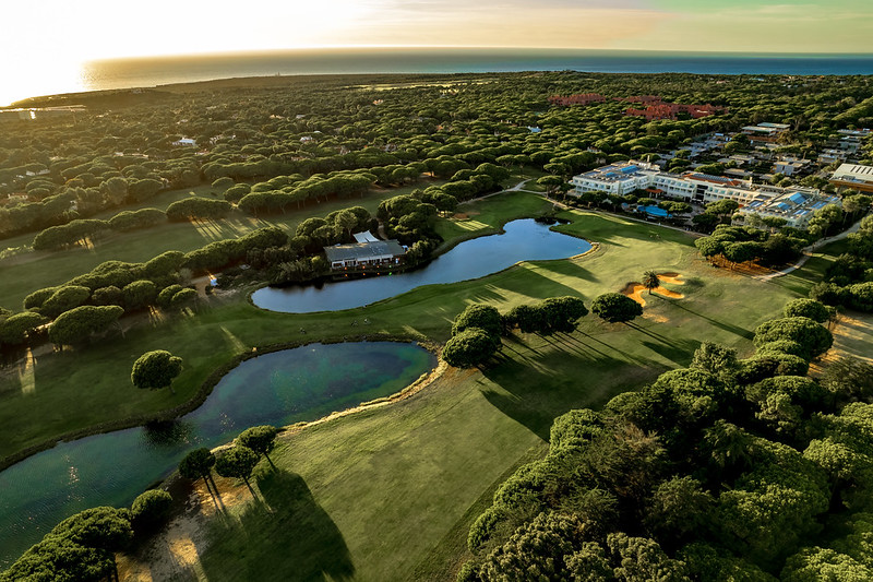 Onyria Quinta da Marinha is to be renamed Kimpton Quinta da Marinha Cascais following its partnership with a partnership with IHG Hotels & Resorts