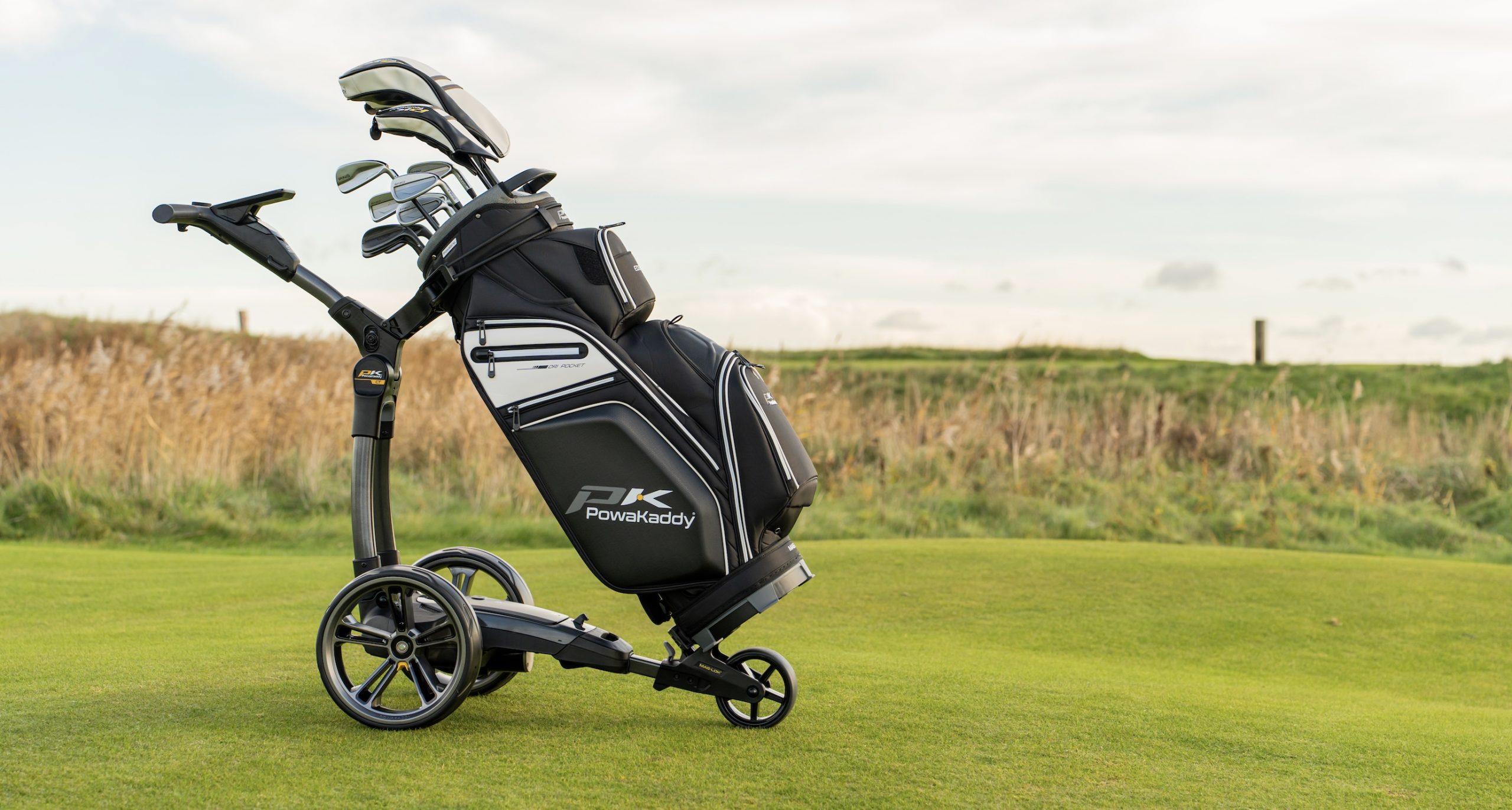 PowaKaddy's new Edge cart bag