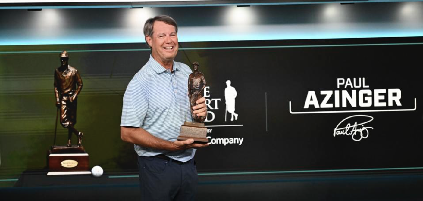 Paul Azinger receives the Payne Stewart Award
(Pic courtesy of TRACY WILCOX/PGA TOUR