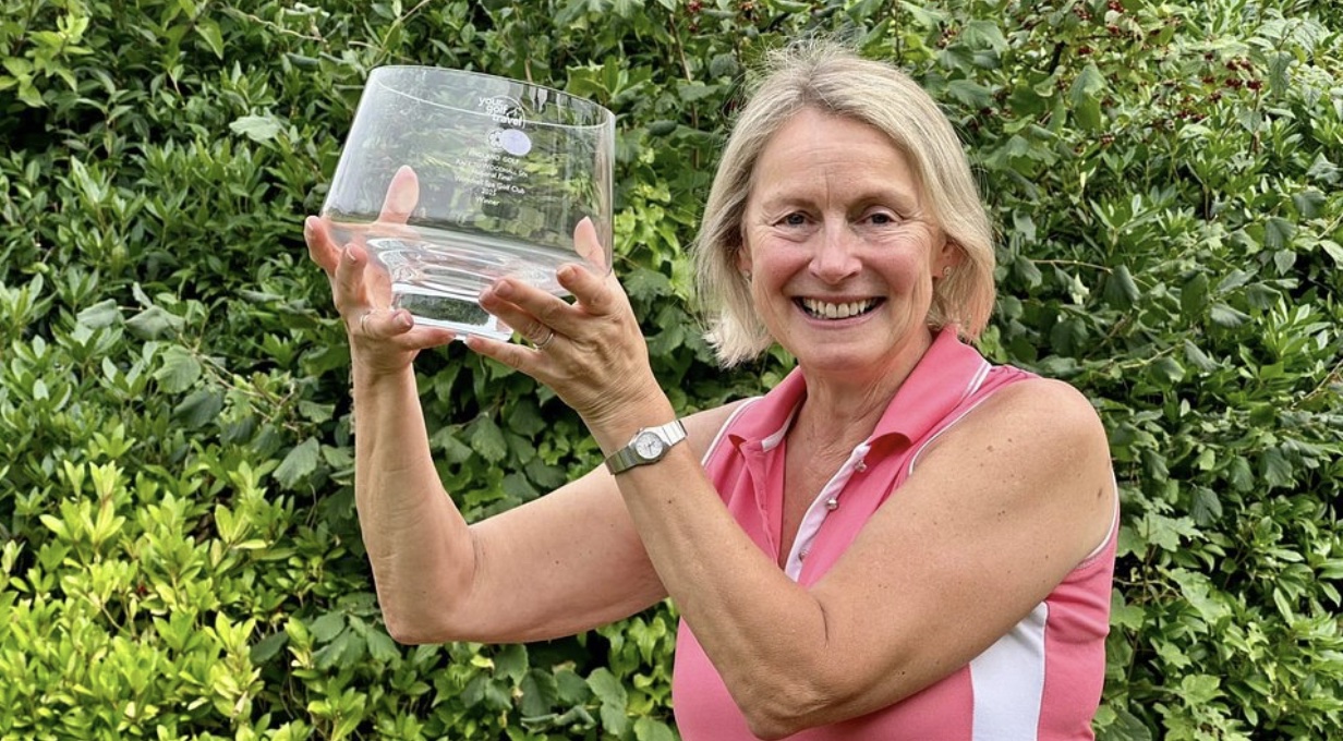 Women’s Race To Woodhall 2025 winner Emma Shepherd