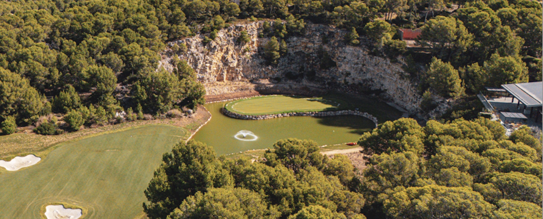 The new-look island green on the 18th on the HIlls Course