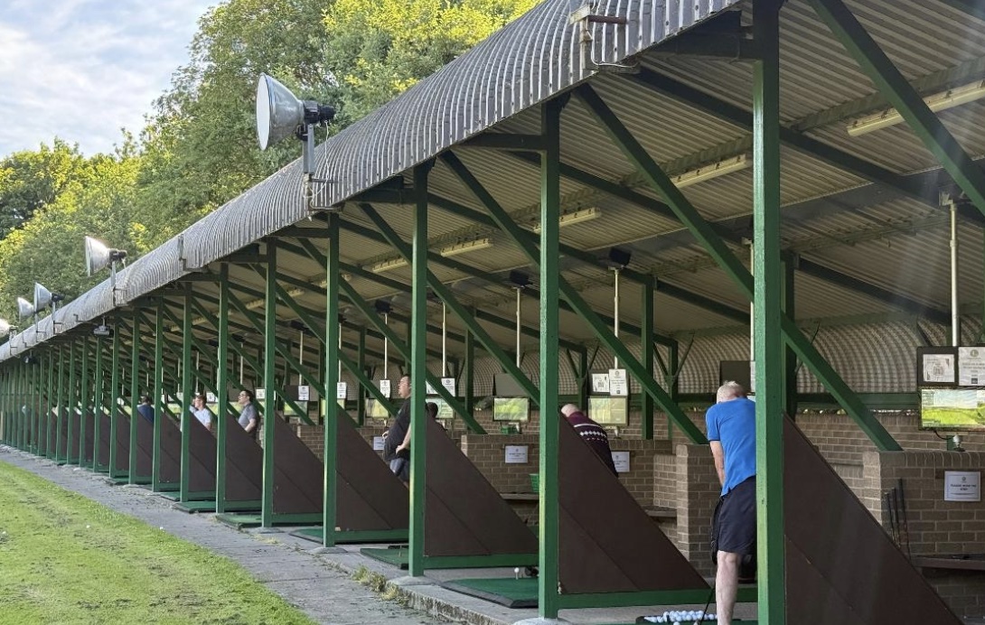 The range features 24 covered bays fitted with Toptracer