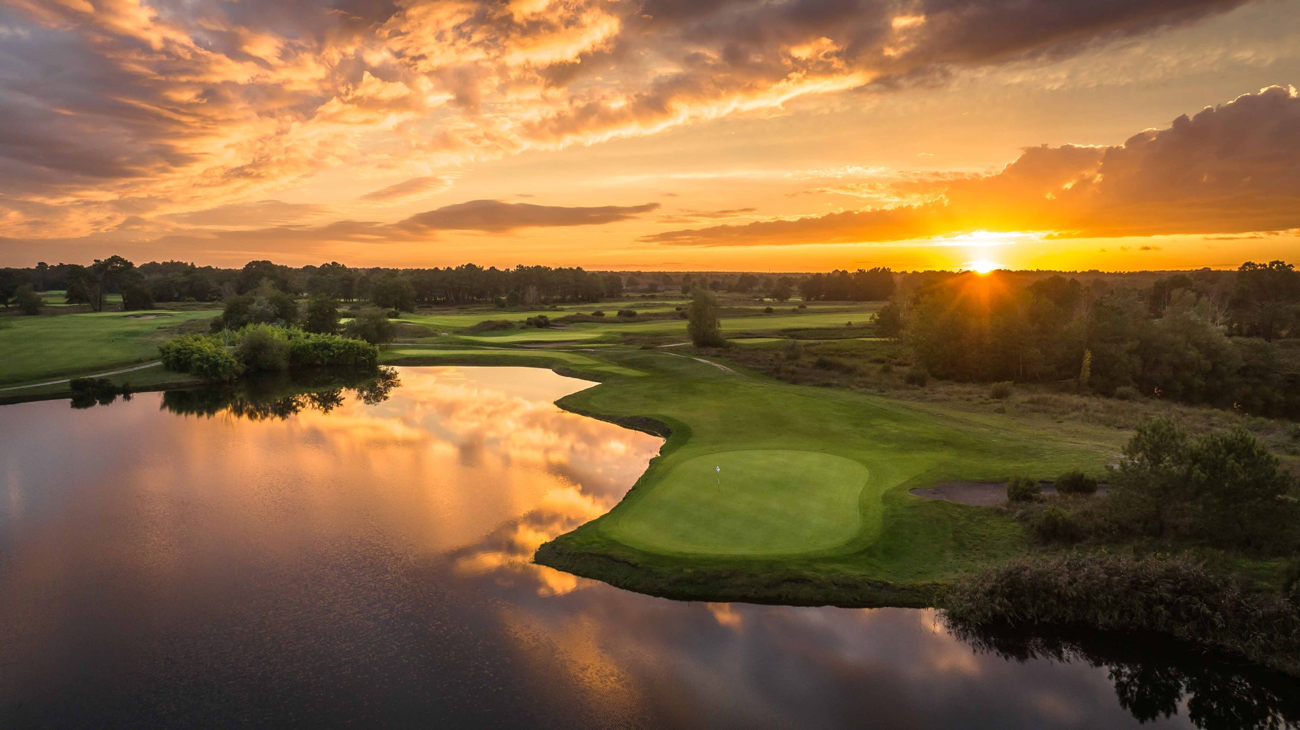 The 5th hole on the Chateau Course at Cabot Bordeaux (pic by Patrick Koenig)