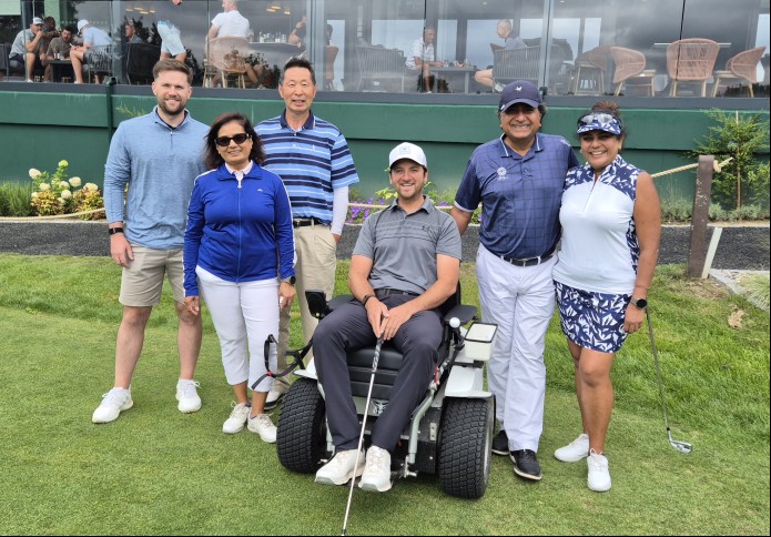 Purley Downs Golf Club has raised an impressive £14,200 to support The Golf Trust