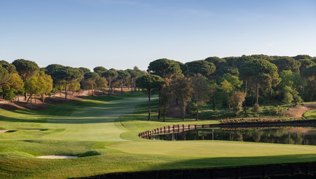 The Stadium Course, Camiral