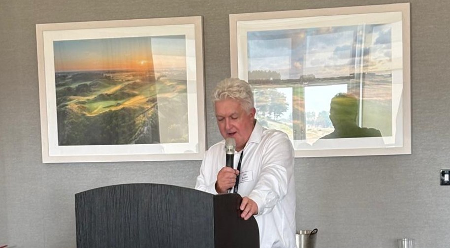 John Bushell hosting The Stephen Proctor Industry lunch.