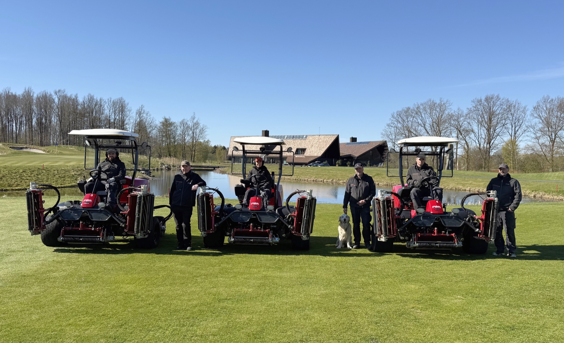 L-R: Russell Anderson (Course Manager), Lars Overgaard (Equipment Manager) and Martin Selck (Deputy Course Manager) with the club’s fleet of Baroness fairway mowers