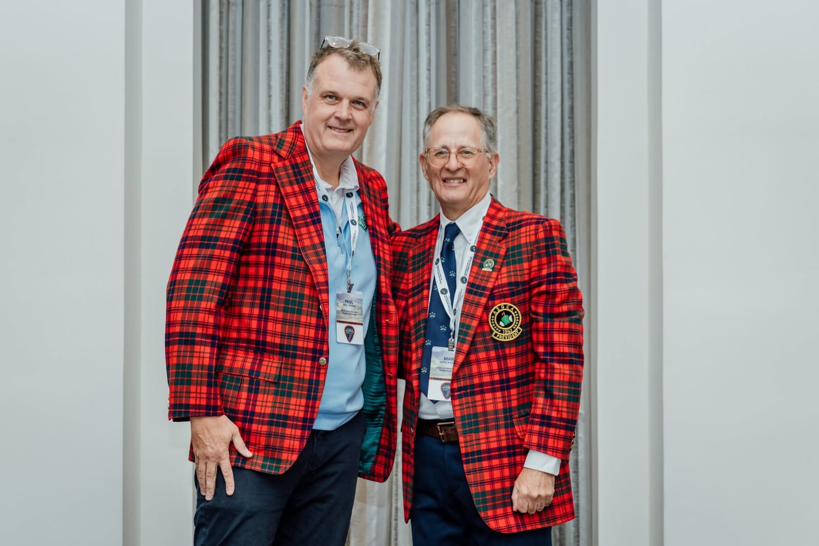 Paul Jansen (left) pictured with Mark Mungeam (Outgoing ASGCA President)